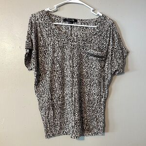 Forever 21 Top With Zipper Pocket
